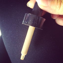 阿玛尼光影大师隔离与滴管粉底 打造精致无瑕底妆的黄金搭档